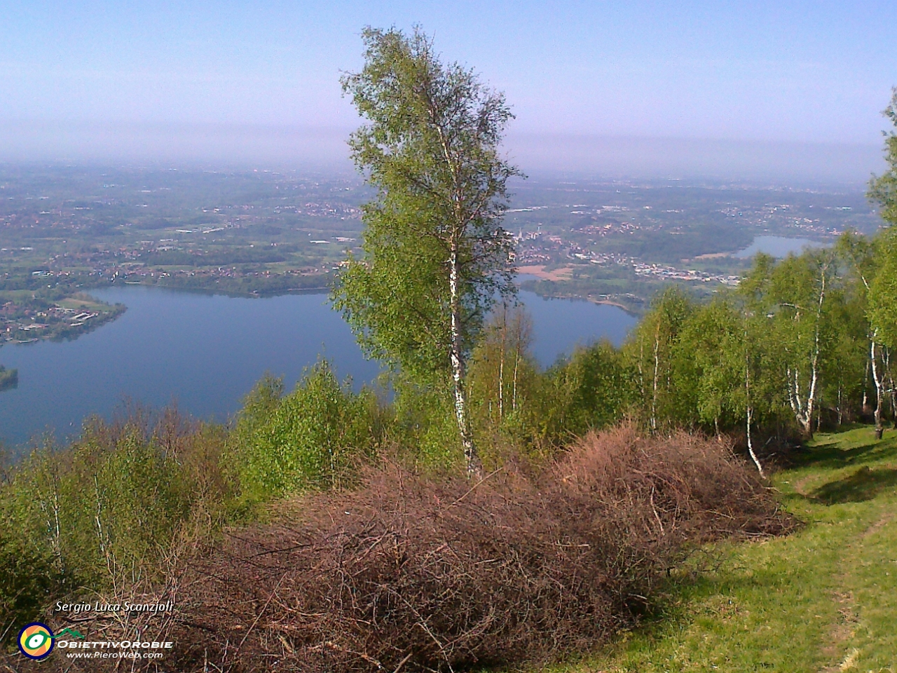 16 Sotto i laghi di Pusiano e Montorfano .jpg